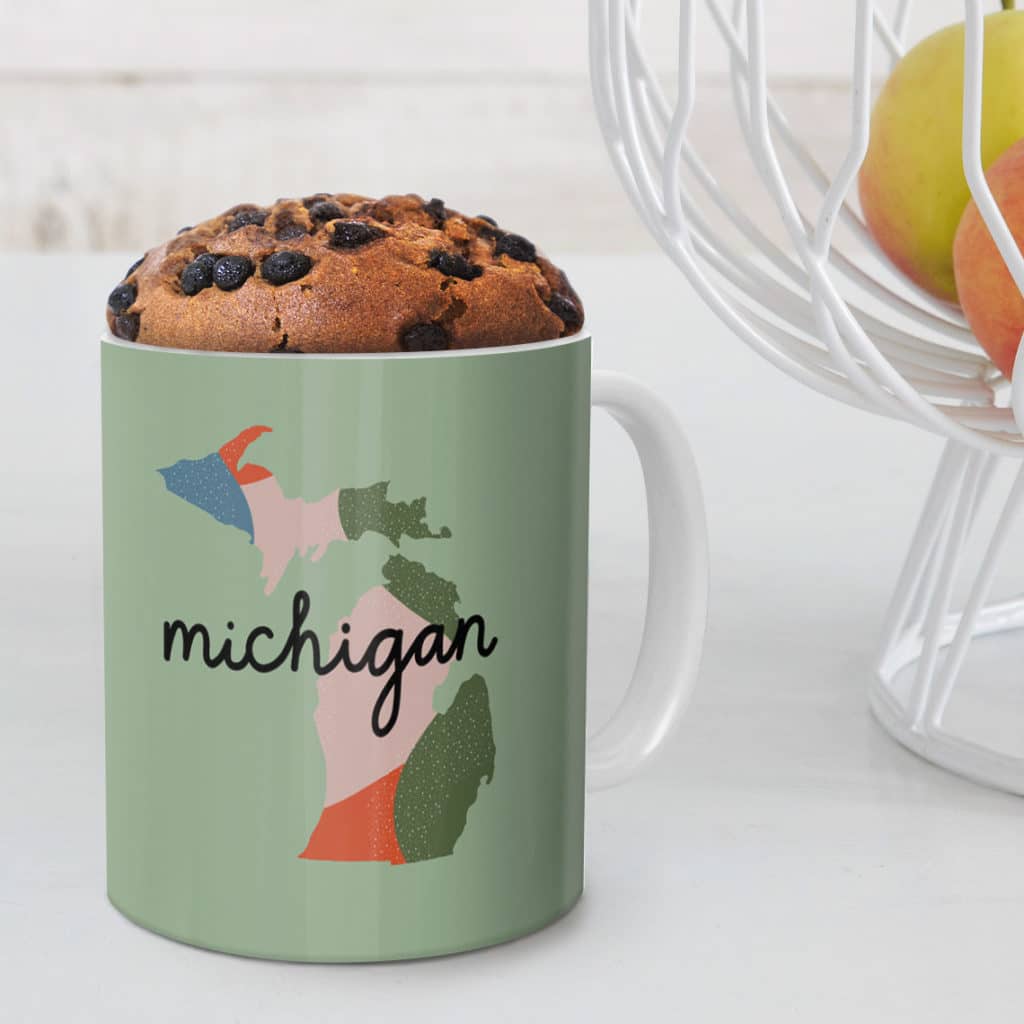 Create a personalized muffin in a mug kit.. The Graduate can use the photo mug afterwards too