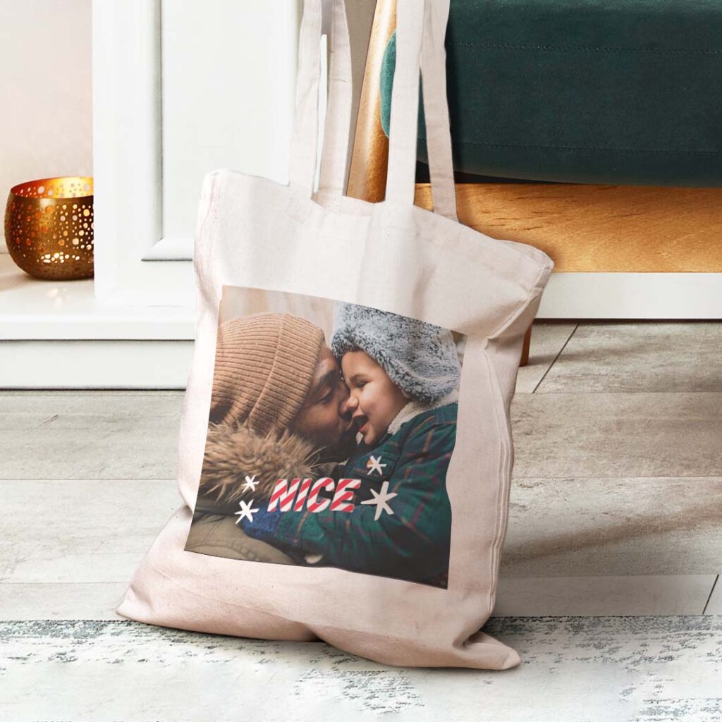 Create reusable shopping habits with personalized tote bags - made with Snapfish