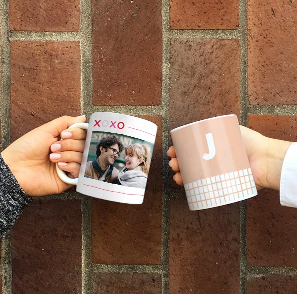 Print pictures onto your mugs with Snapfish