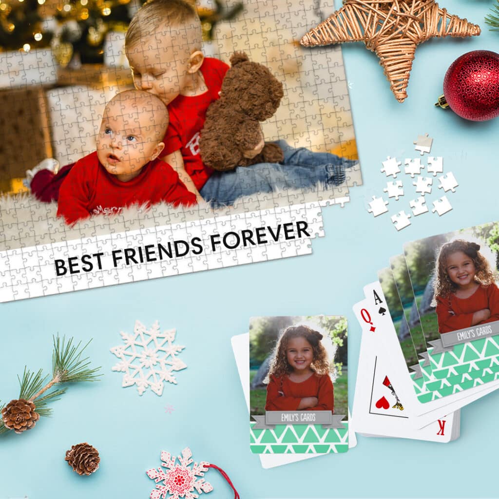 Design beautiful and thoughtful Christmas gifts and decor for your home and loved ones with Snapfish